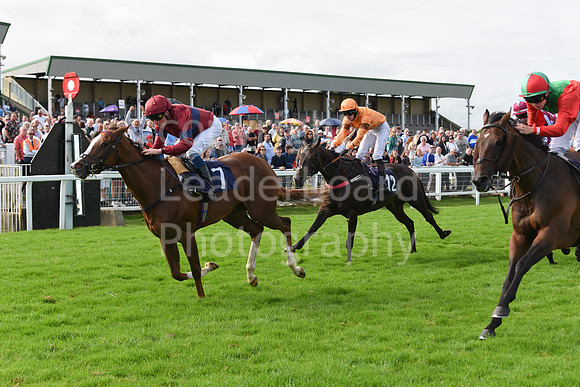 Gt_Yarm_Races_24_Aug_2021-208