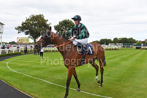 Gt_Yarm_25_Aug_Family_Raceday_2024-257