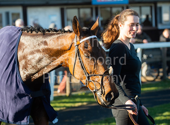 NB_034_Fakenham_Lycetts_Raceday