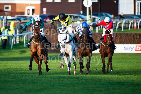 24IB_Fakenham_Races_December_133