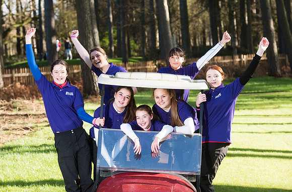 LB56_Girls_Golf_Rocks_Woburn