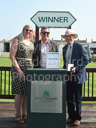 Gt_Yarm_Races_22_July2021_Presentations-5