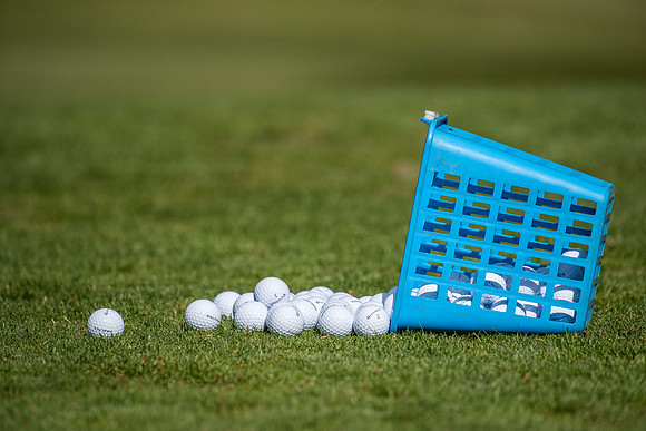 54_ENGLAND_GOLF_ACTION_2016