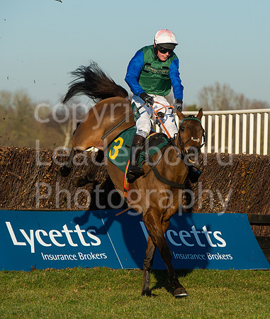 NB_049_Fakenham_Lycetts_Raceday