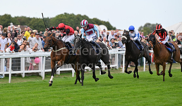 Gt_Yarm_24_Aug_2025-176