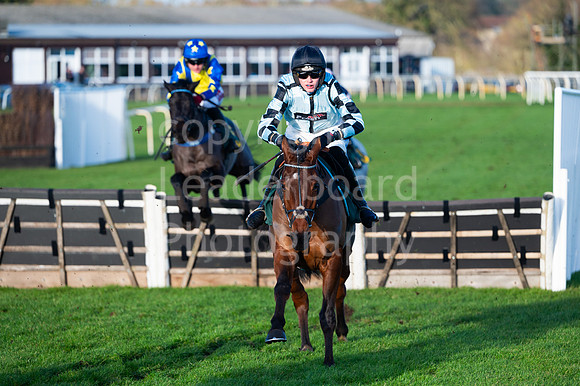24IB_Fakenham_Races_December_98