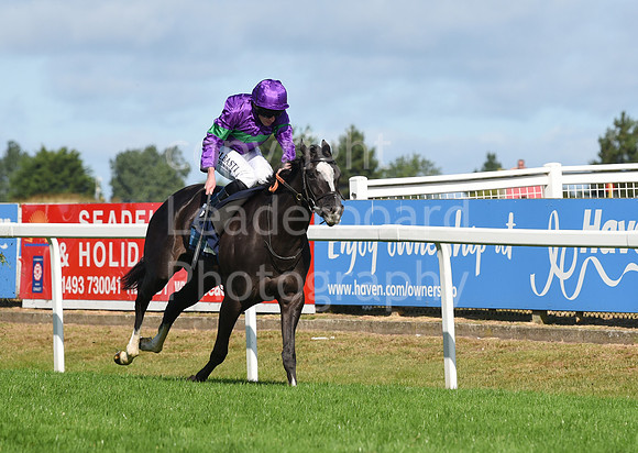 Gt_Yarm_Eastern_Fest_Day_2-98