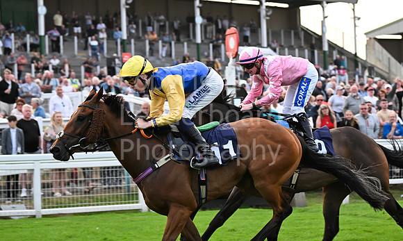 Gt_Yarm_19_Aug_Evening_Race-254