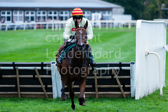 22IB_Fakenham_Races_October-37