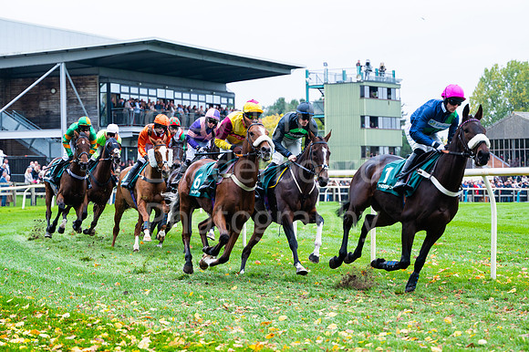 22IB_Fakenham_Races_October-63