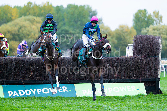 22IB_Fakenham_Races_October-69