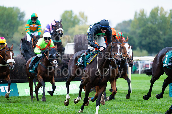 22IB_Fakenham_Races_October-81