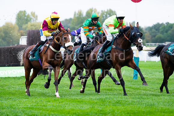 22IB_Fakenham_Races_October-84