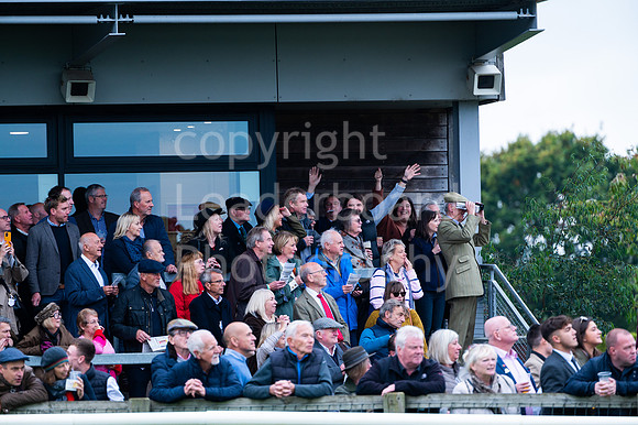 22IB_Fakenham_Races_October-90