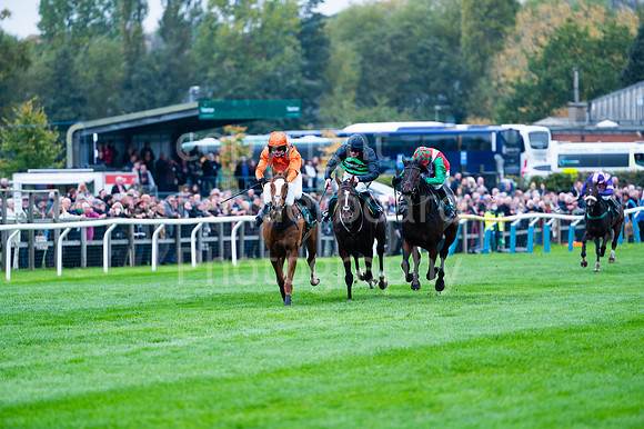 22IB_Fakenham_Races_October-92
