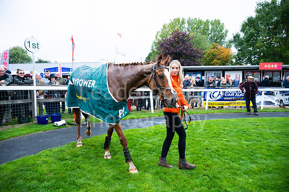 22IB_Fakenham_Races_October-112
