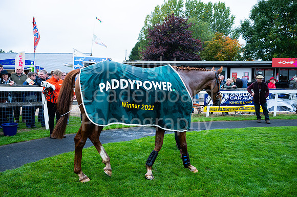 22IB_Fakenham_Races_October-115
