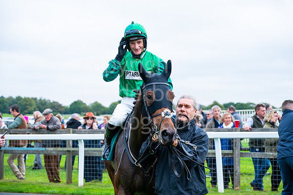 22IB_Fakenham_Races_October-126