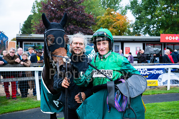 22IB_Fakenham_Races_October-128