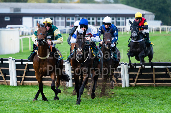 22IB_Fakenham_Races_October-167