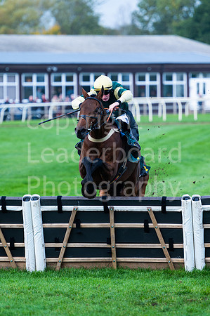 22IB_Fakenham_Races_October-174