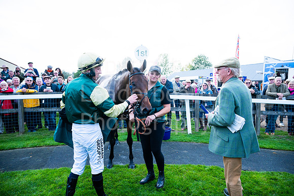 22IB_Fakenham_Races_October-184