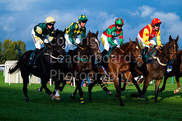 22IB_Fakenham_Races_October-203