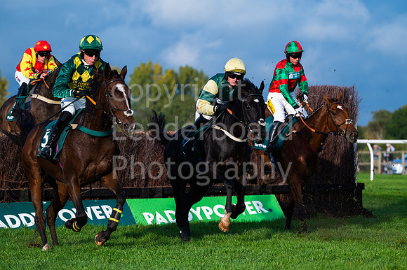 22IB_Fakenham_Races_October-209