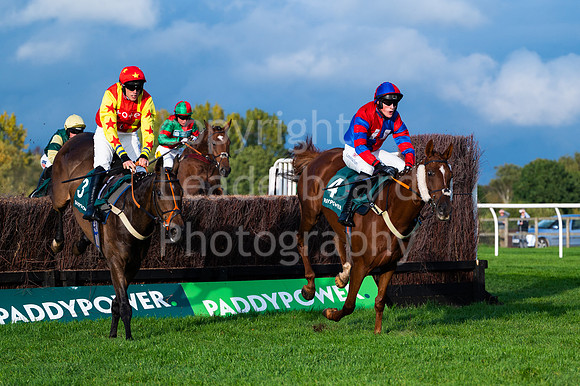 22IB_Fakenham_Races_October-214