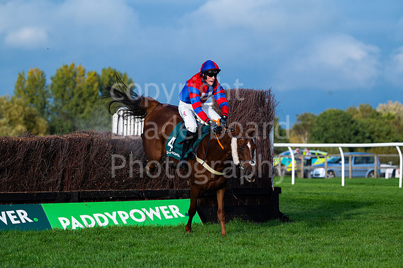 22IB_Fakenham_Races_October-217