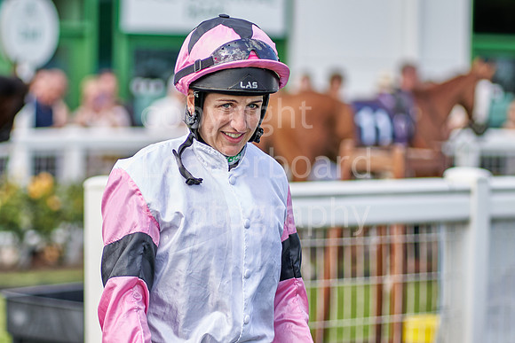 Great Yarmouth  Race Six 11th Aug 2021 0451