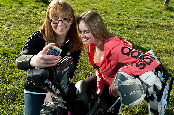 LB_Girls_Golf_Rocks_Norfolk_400