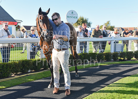 Gt_Yarm_Mon_6th_Oct_2025_Groom-3