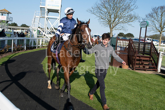 LB_Yarmouth_010518_1007