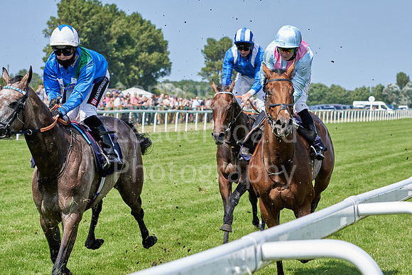 Great Yarmouth  Race Four 11th Aug 2021 0281