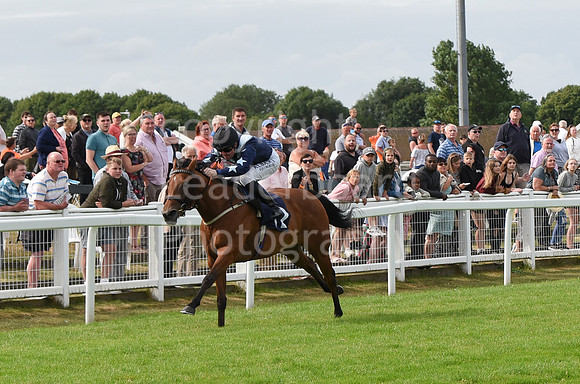 Gt_Yarm_26_July_2022-195
