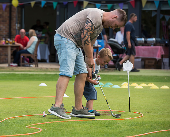 LB_039_Hatchford_Brook_Open_Day