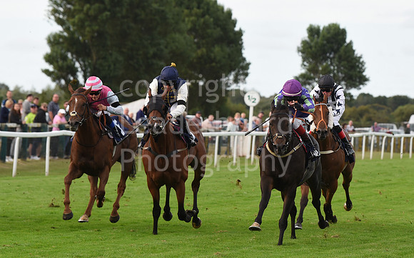 Gt_Yarm_Races_13_Sept8-224