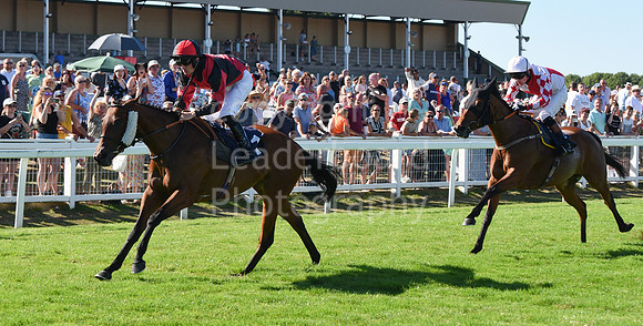 Gt_Yarm_Races_10_Aug_2022-157