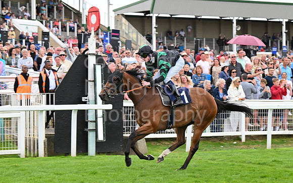 Gt_Yarm_25_Aug_Family_Raceday_2024-249