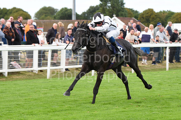 Gt_Yarm_Races_13_Sept8-106