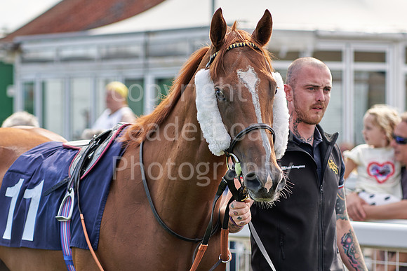 Great Yarmouth  Race Six 11th Aug 2021 0436