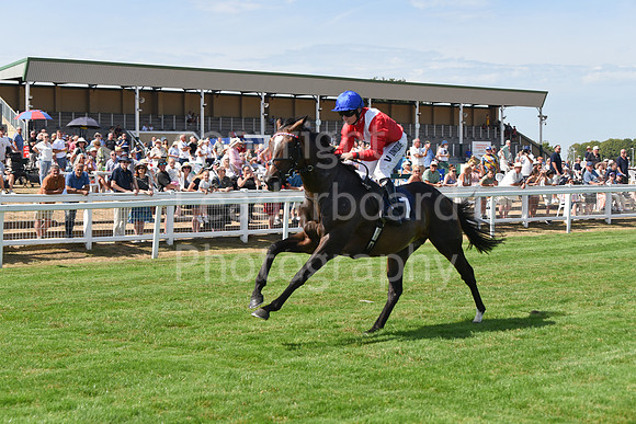 Gt_Yarm_14_Aug_2026-14