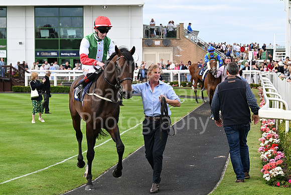 Gt_Yarm_25_Aug_Family_Raceday_2024-186
