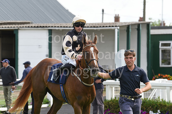 Gt_Yarm_Sun_30_Aug_2026-34