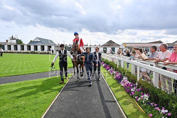 Gt_Yarm_Sun_30_Aug_2026-66