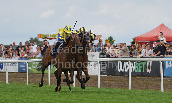 Gt_Yarm_Sun_30_Aug_2026-88