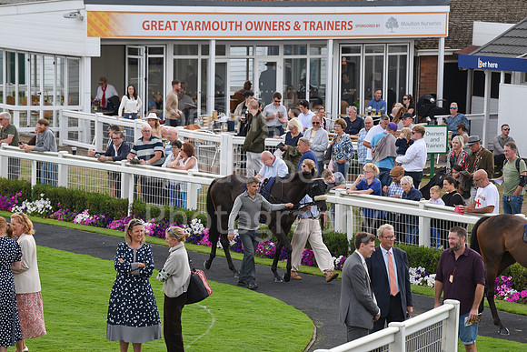 Gt_Yarm_Sun_30_Aug_2026-104
