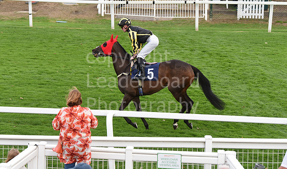Gt_Yarm_Sun_30_Aug_2026-107
