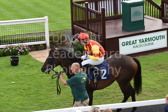 Gt_Yarm_Sun_30_Aug_2026-111
